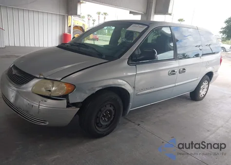 2001 Chrysler Town & Country Lx z USA, uszkodzony, nr VIN 2C4GP44381R247845